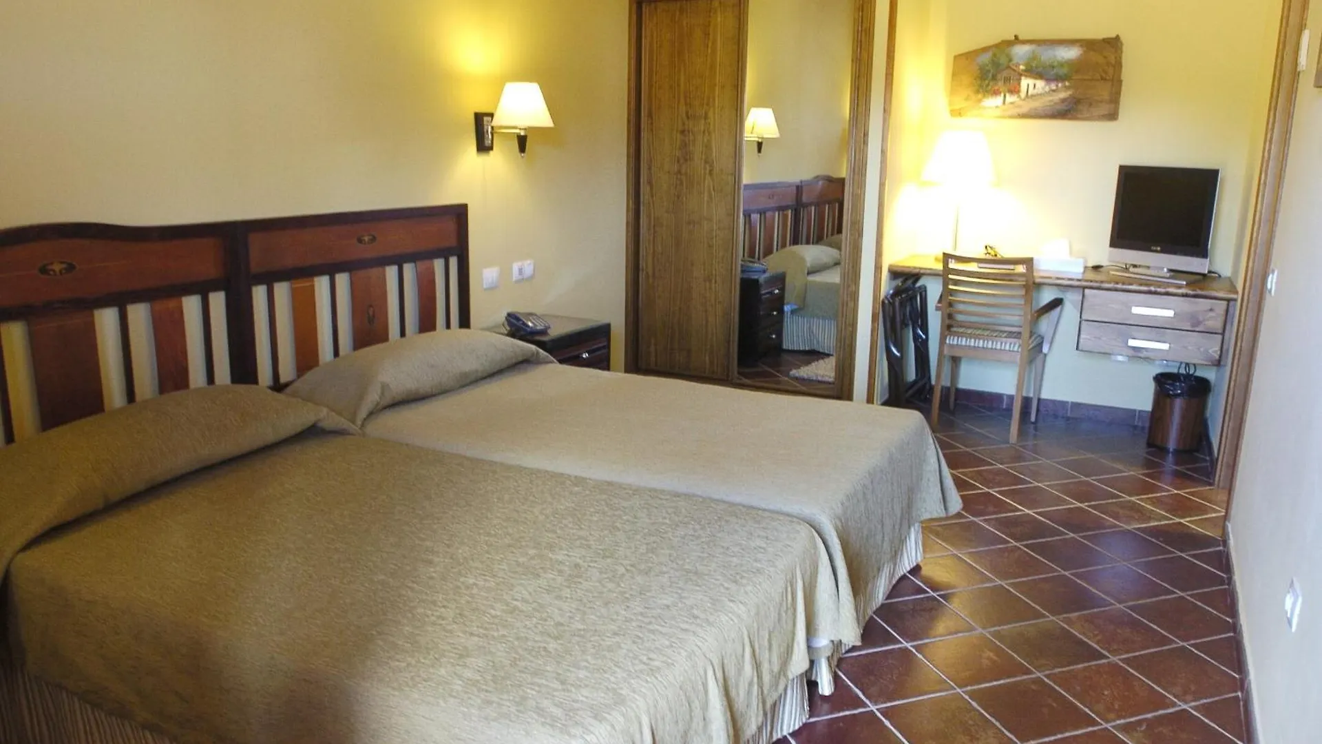 Hotel Fonda De La Tea Tejeda   Tejeda (Gran Canaria)